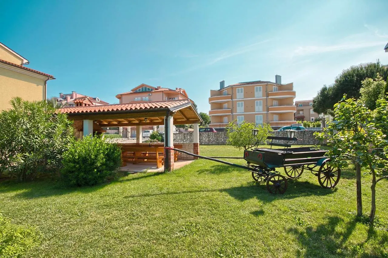Apartments Gilly 2 Premantura